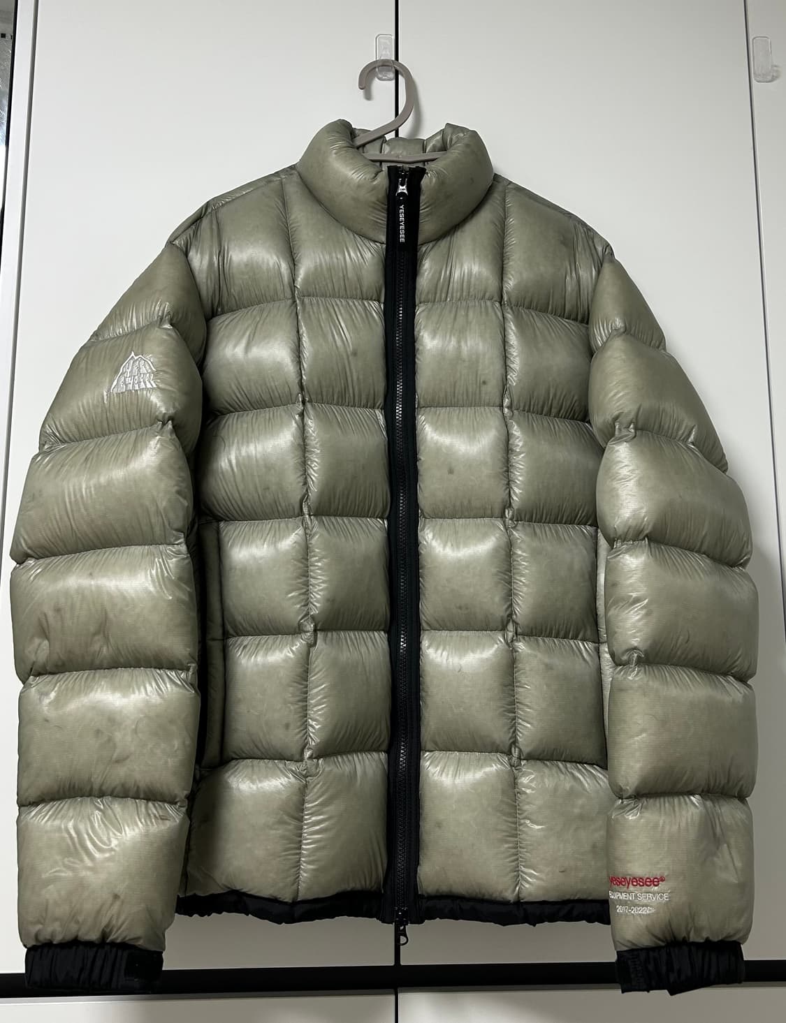 예스아이씨 Almighty Goose Down Jacket Khaki 상품이미지3