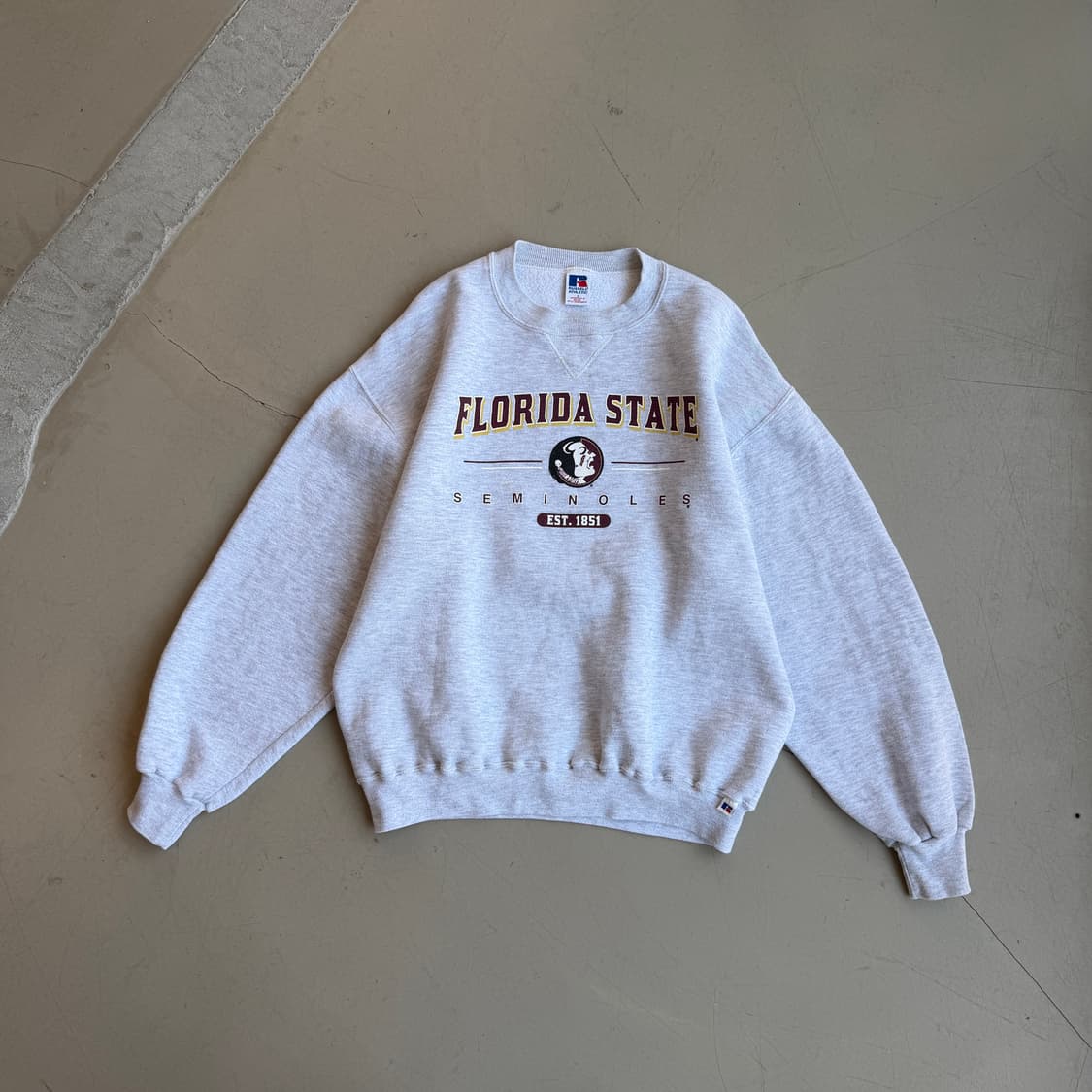 90s 러셀 크루넥 스웻셔츠 상품이미지1