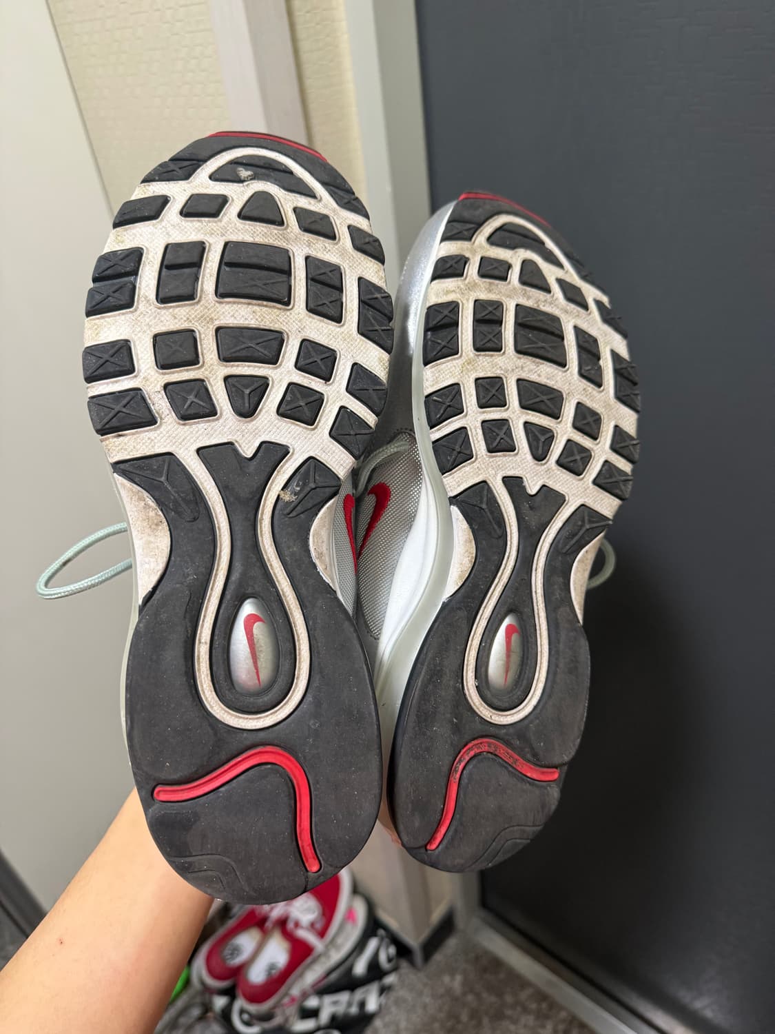 나이키 에어맥스 97 실버 상품이미지3