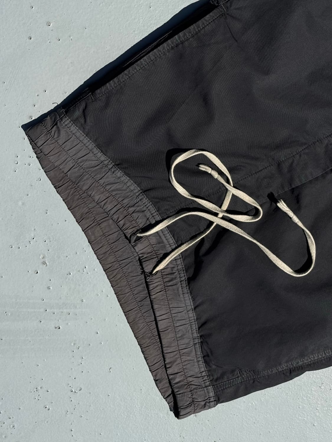 Rick DRKSHDW Drawstring Nylon Shorts 상품이미지4