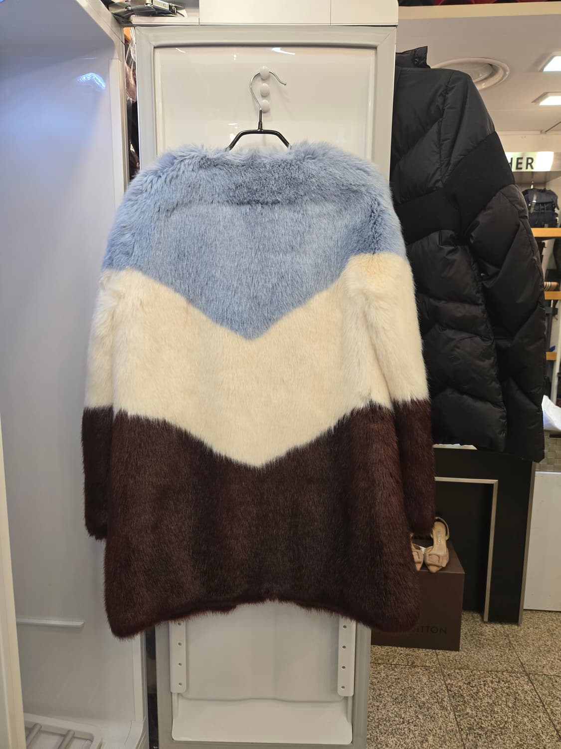 진진아일랜드 에코퍼 코트 상품이미지2