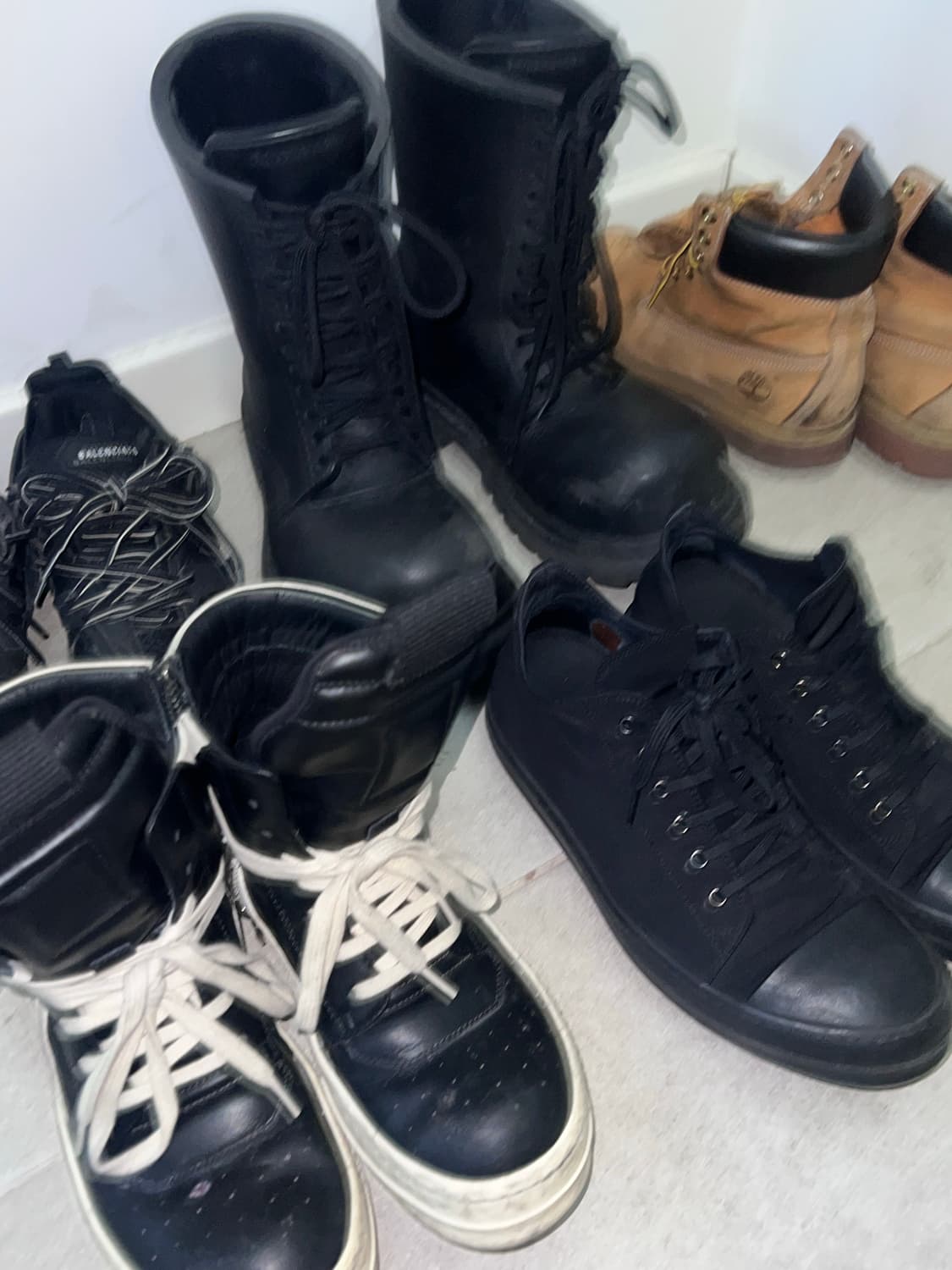 발렌시아가 스테로이드 부츠 팜 42 (끈버젼) 상품이미지1