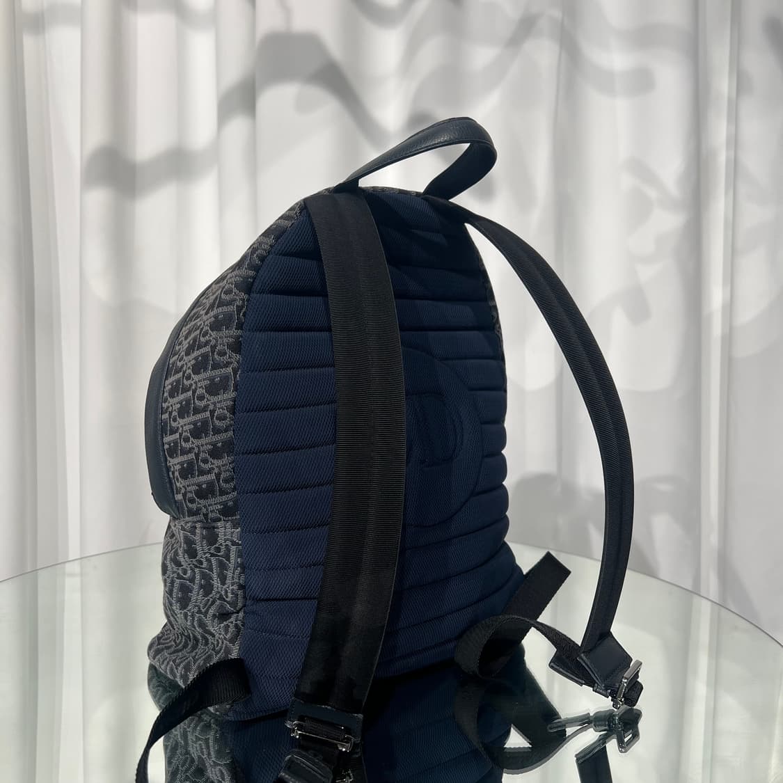 디올 오블리크 자카드 루테늄 라이더 백팩 블랙 상품이미지4