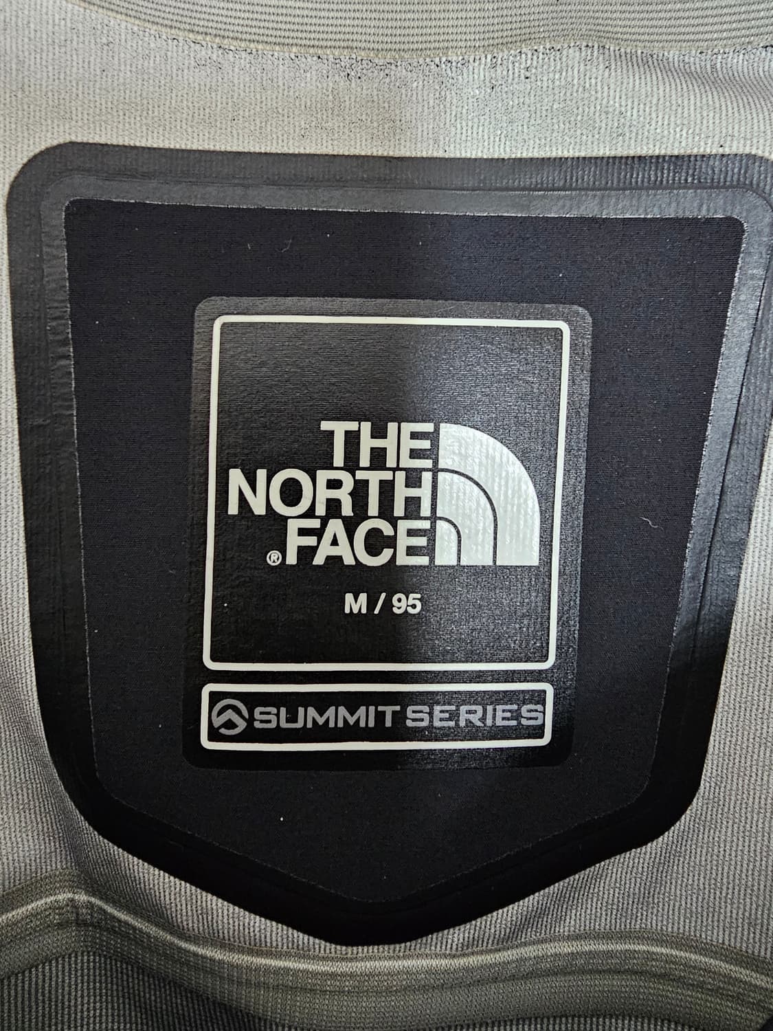 노스페이스 써밋시리즈 드라이벤트 바람막이 M 상품이미지3