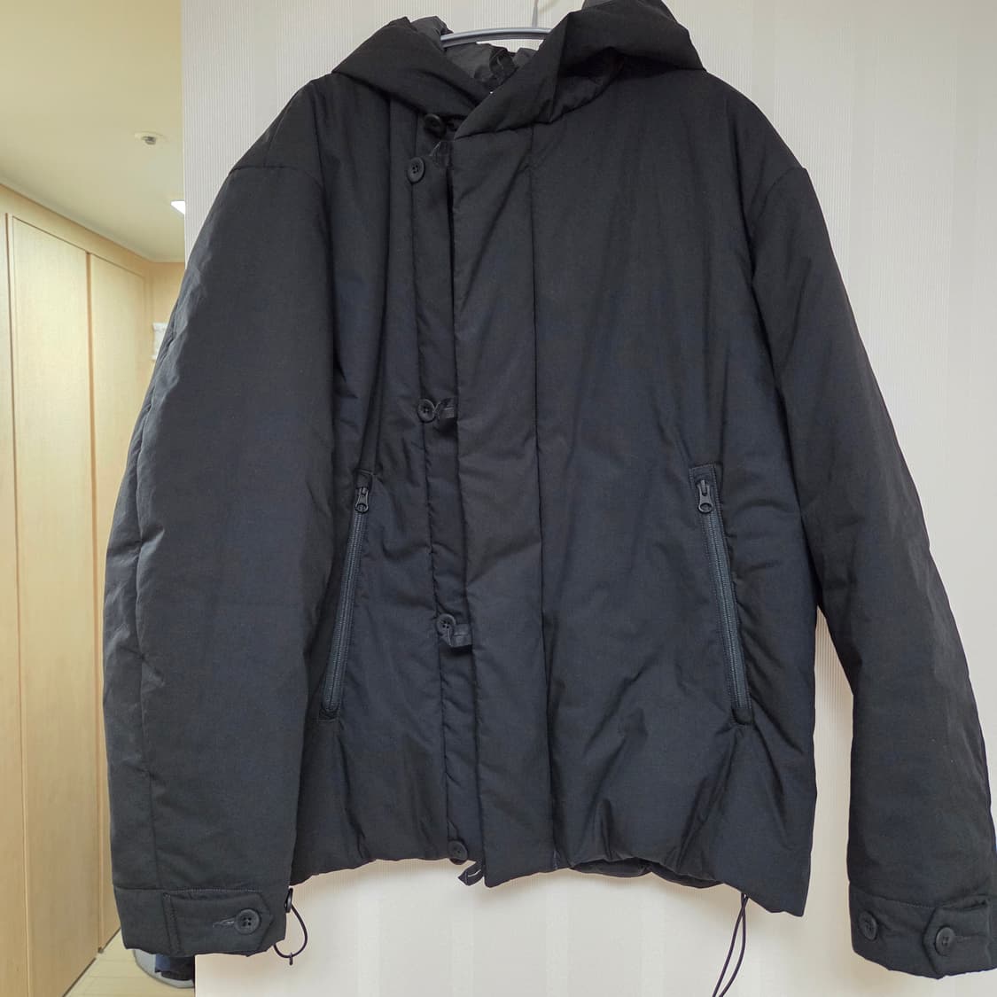 러프사이드 인슐레이션 후드 파카 블랙 2 상품이미지1