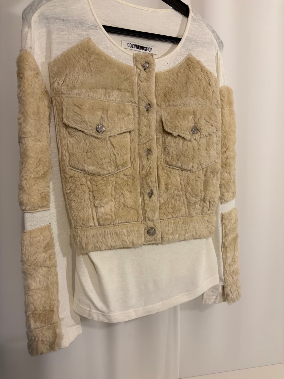 오들리워크샵 하이브리드 퍼 티셔츠 자켓 상품이미지1