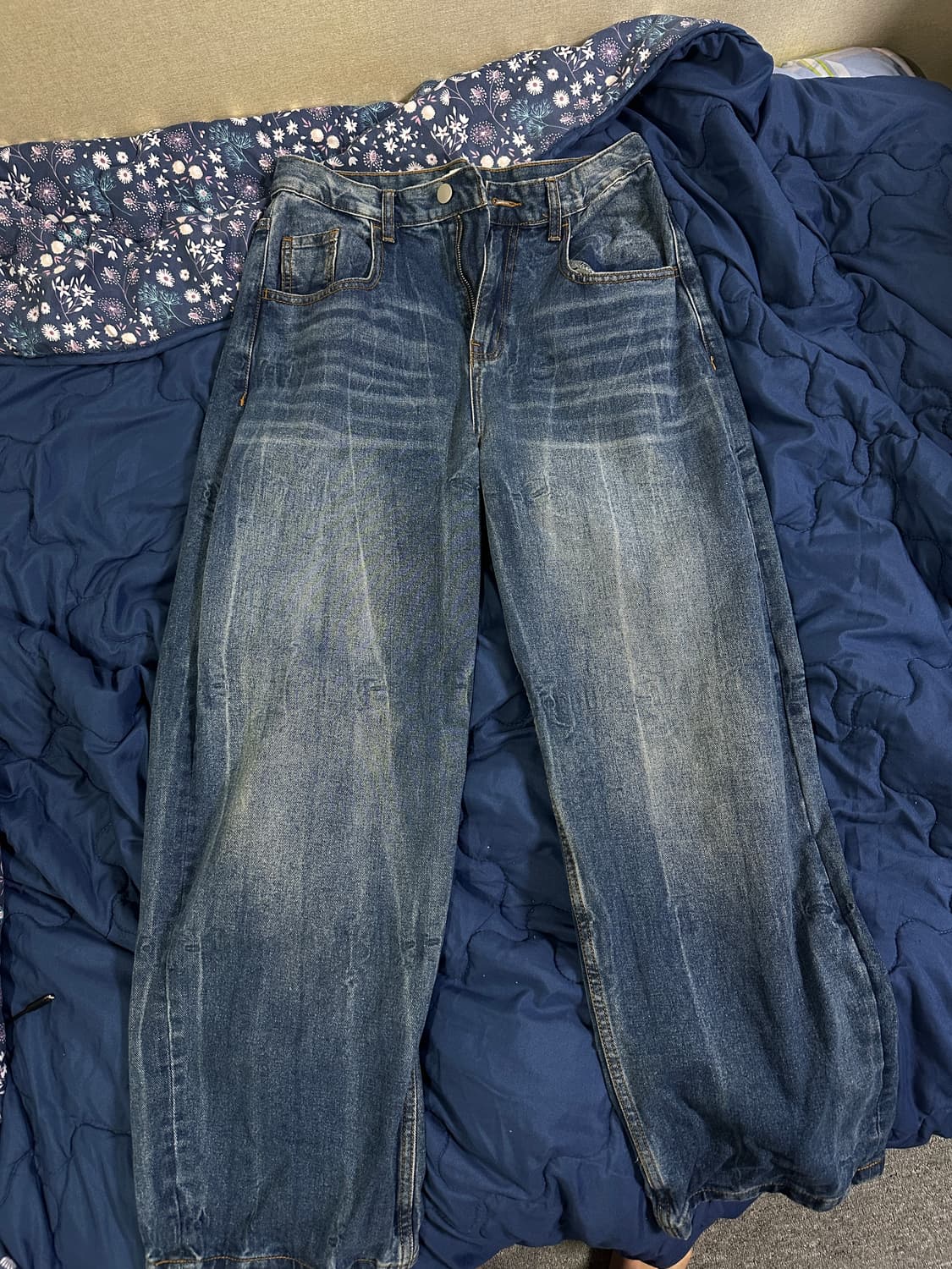 밀로아카이브 리플렉트 커브드 팬츠(미드블루) 상품이미지2