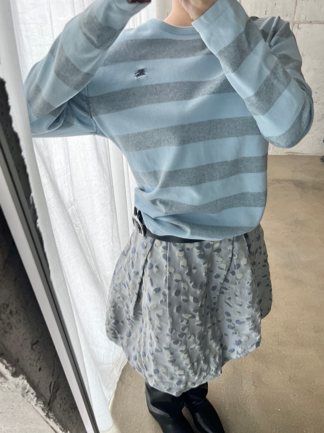 Burberry 버버리 로고 스트라이프 스웨터 블루 상품이미지3