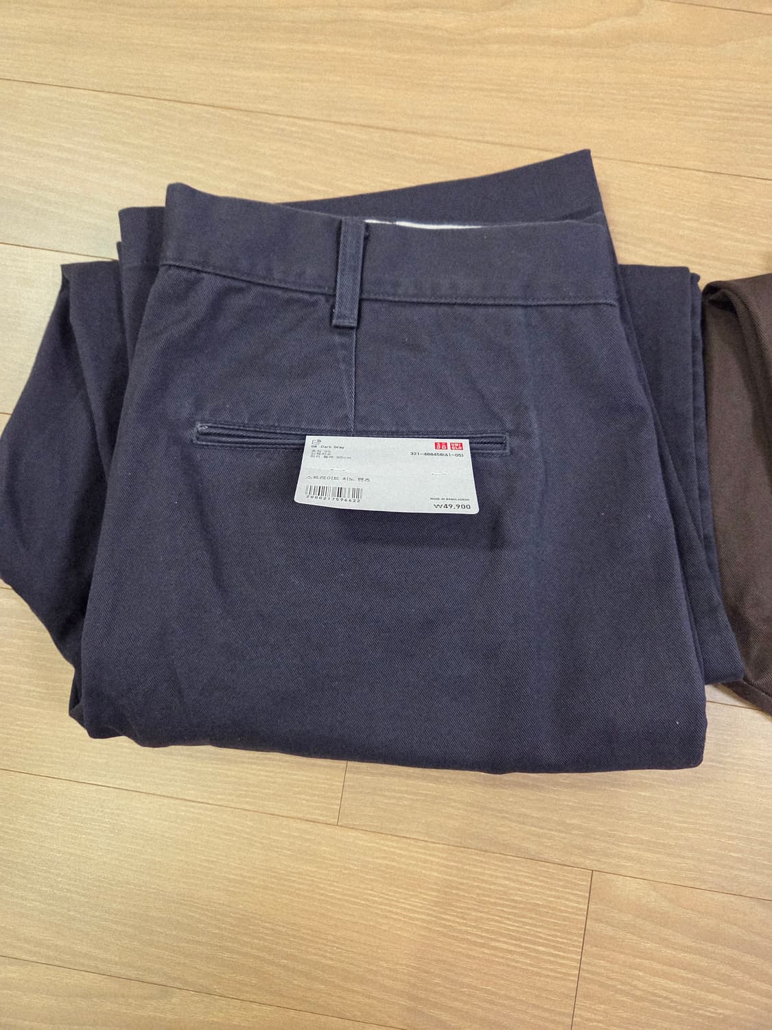 유니클로 스트레이트 치노 기장73 다크그레이 상품이미지2