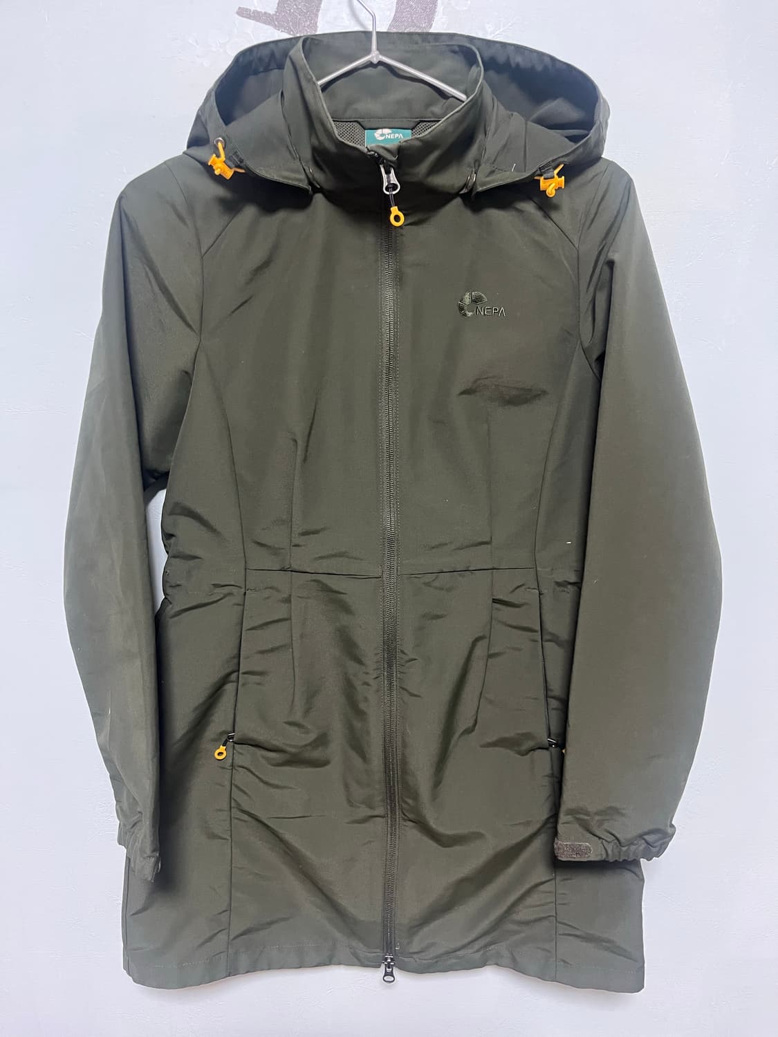 네파 여성 트리니티 방풍 자켓 카키색 상품이미지1