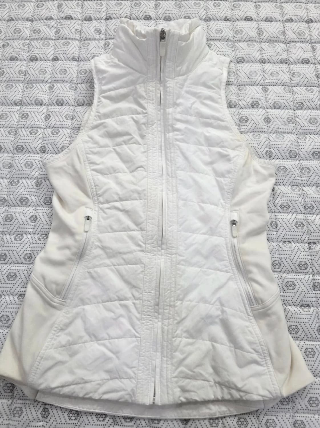 룰루레몬 다운 베스트 화이트 ~55 상품이미지2