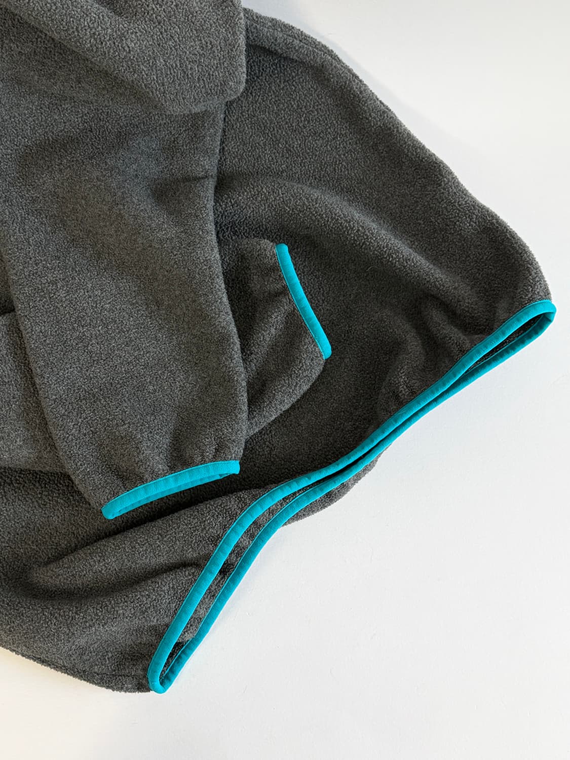 파타고니아 라이트웨이트 니켈 신칠라 플리스 우먼 상품이미지4