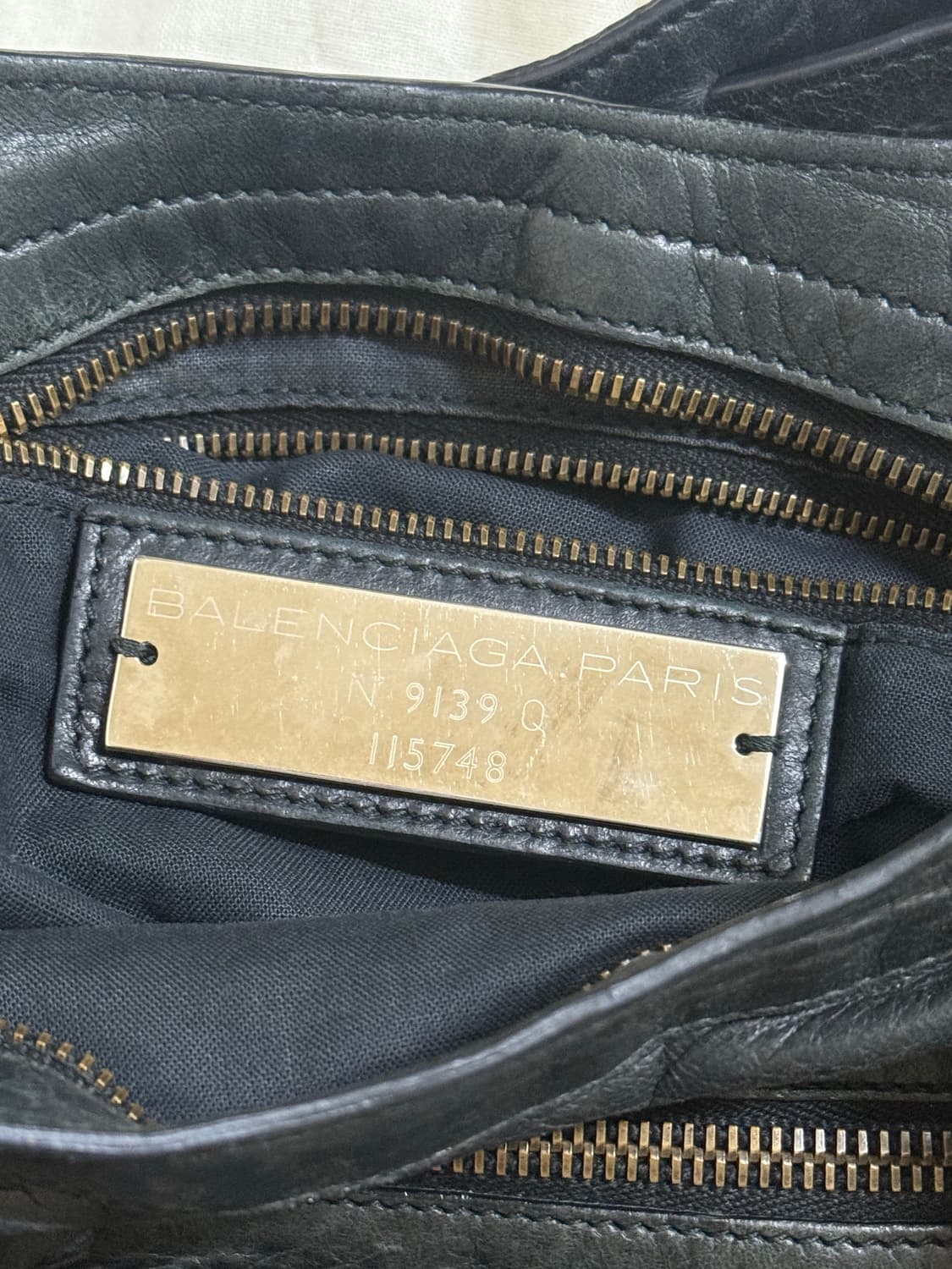 Balenciaga 모터백 시티백 미듐 상품이미지5