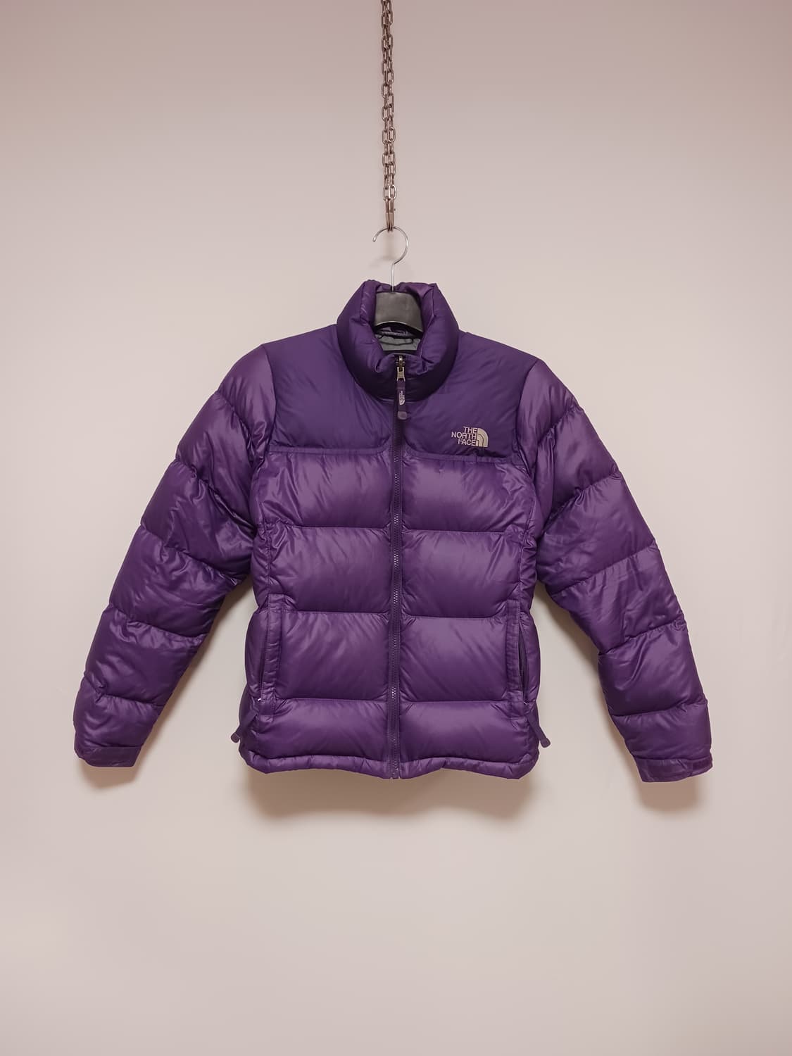 노스페이스 눕시 700필 퍼플색 상품이미지1