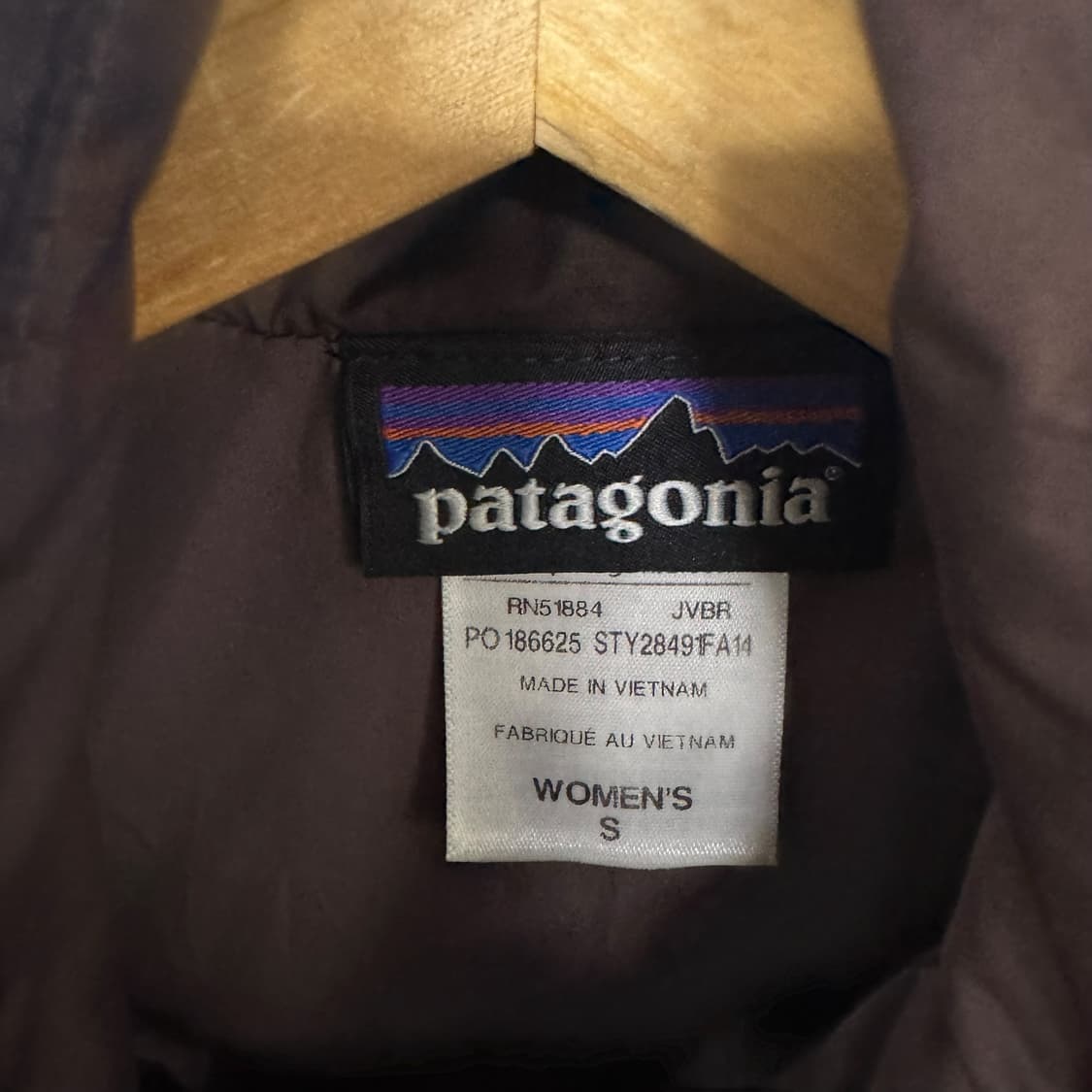 파타고니아 브라운 경량패딩  상품이미지3
