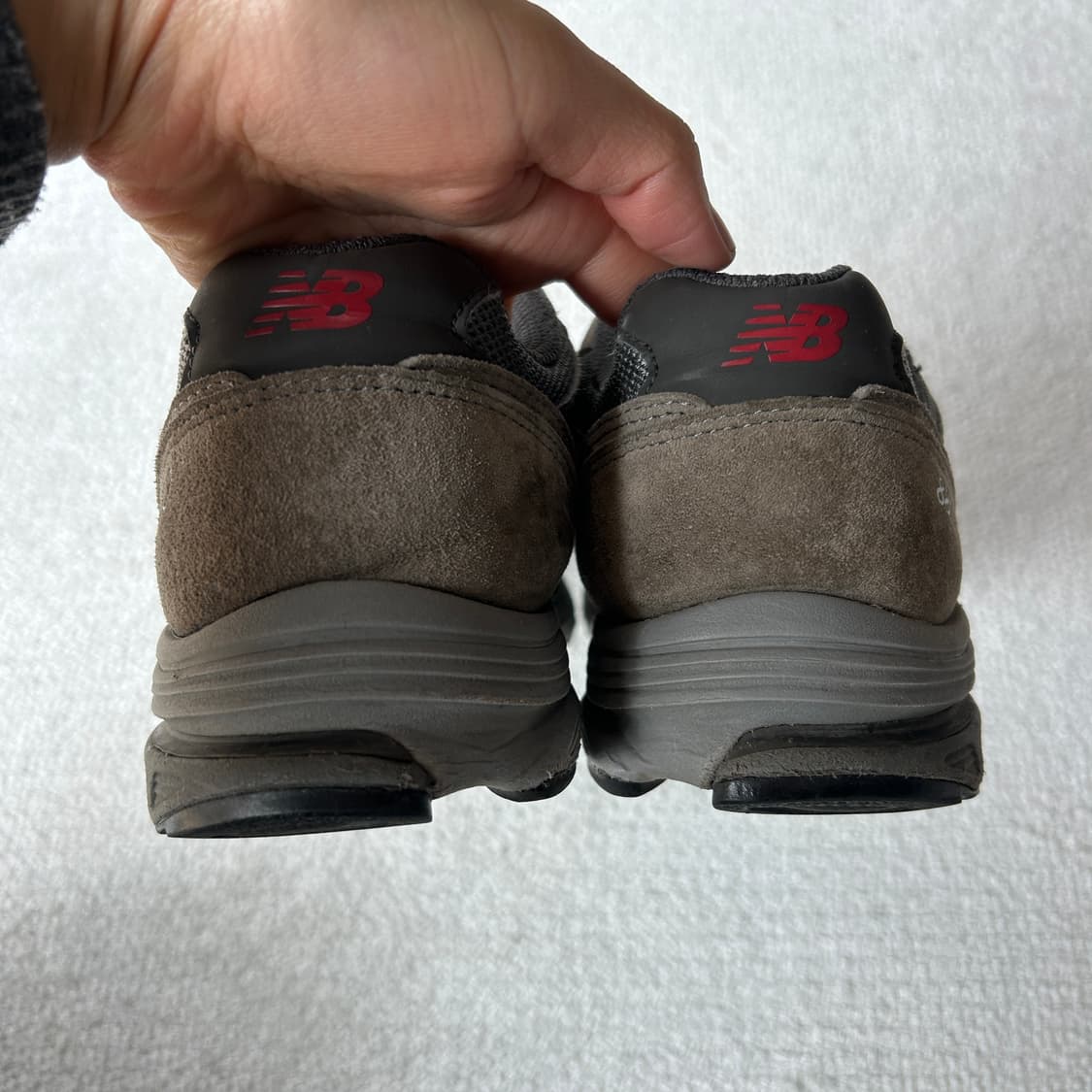 뉴발란스 회색 운동화 메쉬 스웨이드 255 상품이미지3