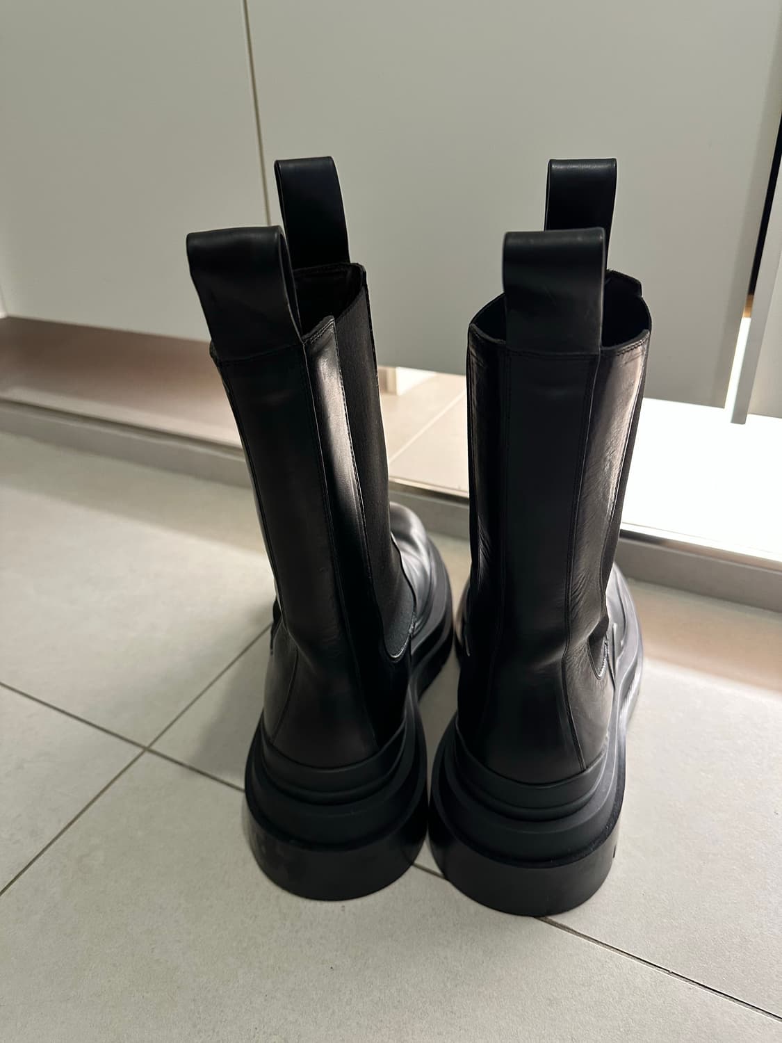 보테가베네타 타이어부츠 블랙 44 상품이미지3