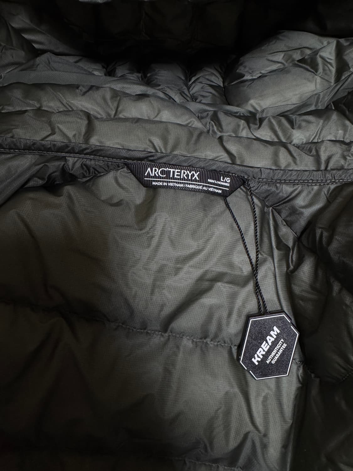 (새상품)아크테릭스 세륨 패딩 포리지 베르베 L 상품이미지3