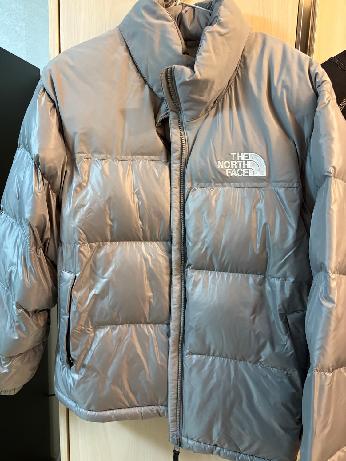 노스페이스 눕시 온볼 자켓 그레이 상품이미지2