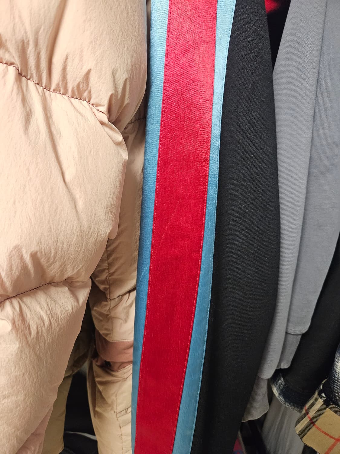 구찌 집업후드 점퍼 판매합니다. 상품이미지5