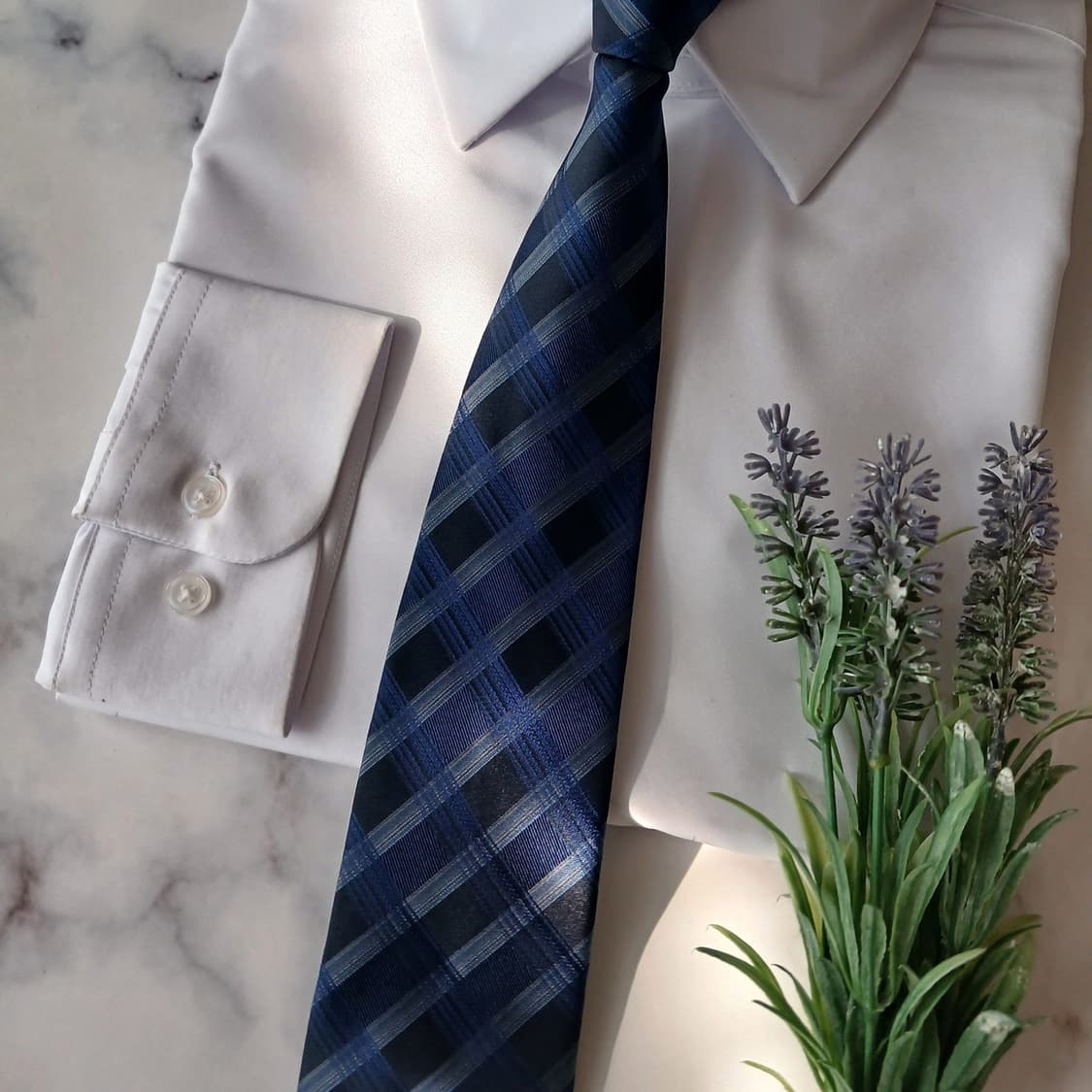 휴고보스 실크 네이비 체크 슬림 넥타이 7.6cm A+등급 A18884
 상품이미지5