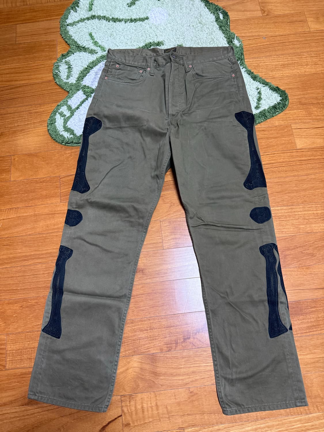 캐피탈 본 팬츠 상품이미지1