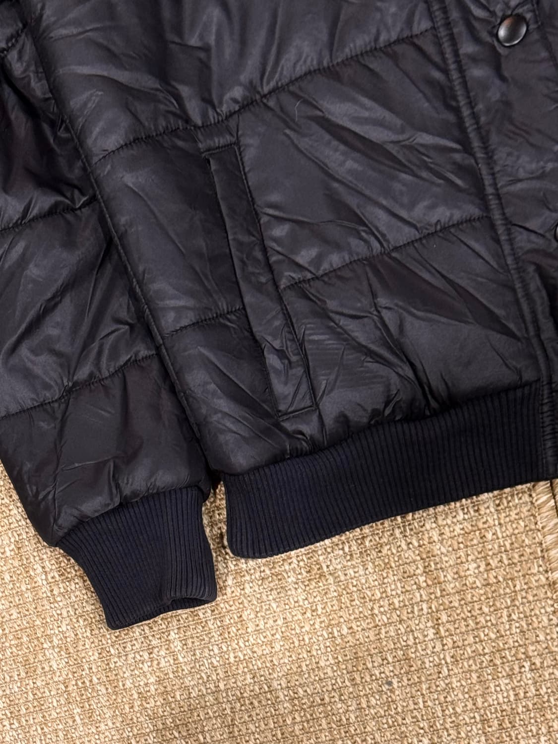 나이키 블랙 숏패딩 점퍼 상품이미지4