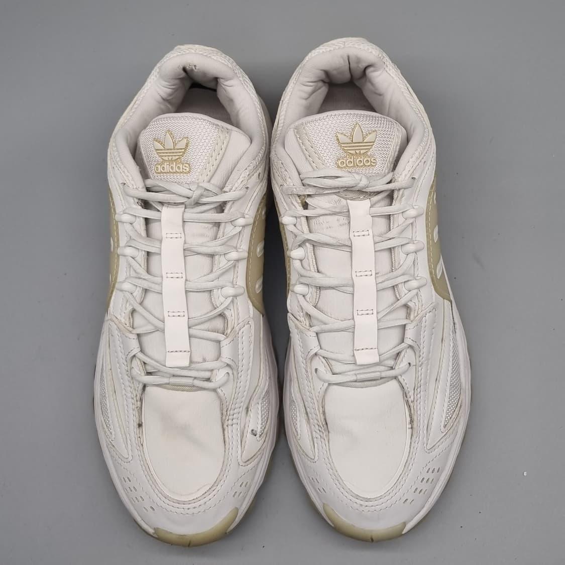 아디다스 더시아 운동화 255 상품이미지2