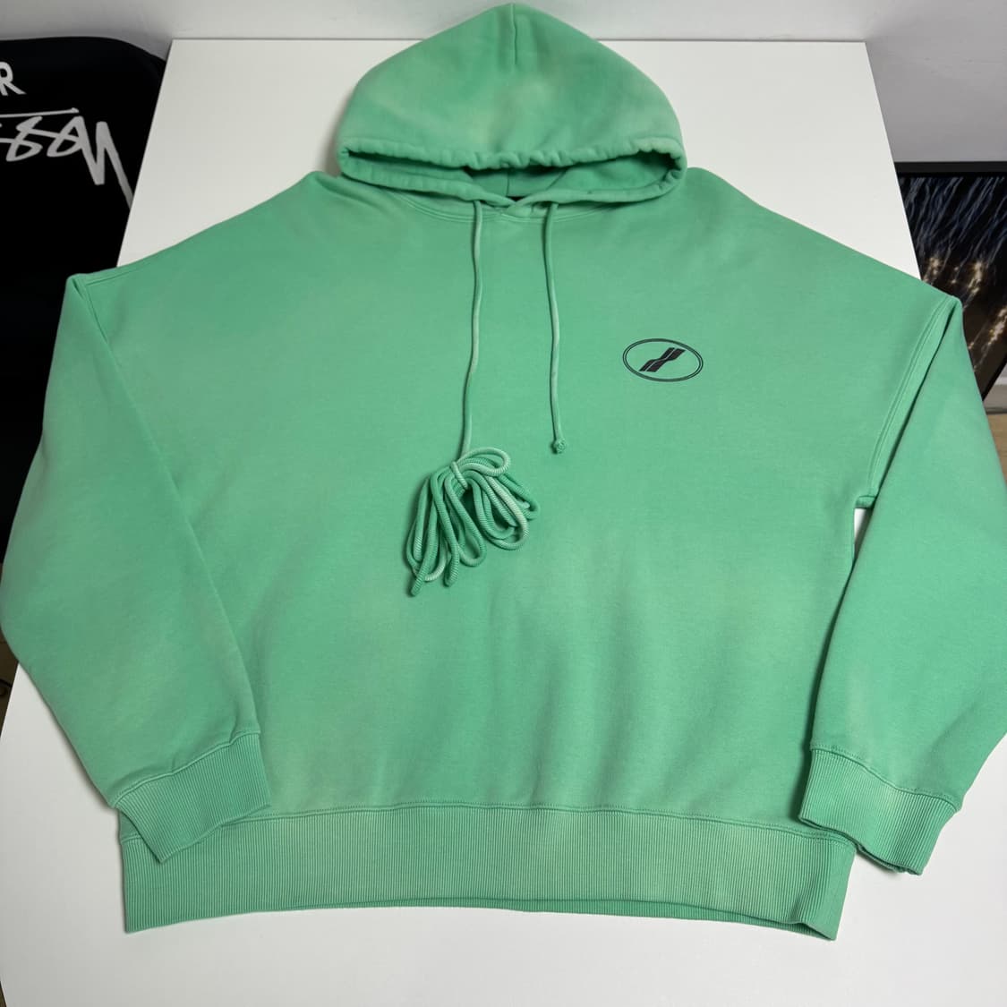 We11done 후드티 상품이미지1