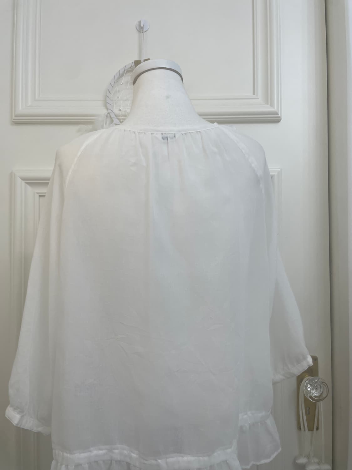 white cotton lace point reglan blouse 상품이미지4