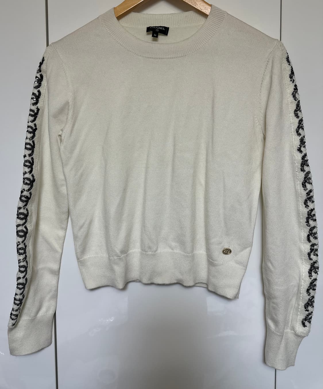 샤넬 울니트 스웨터 블랙 로고 스팽글 정품 상품이미지2