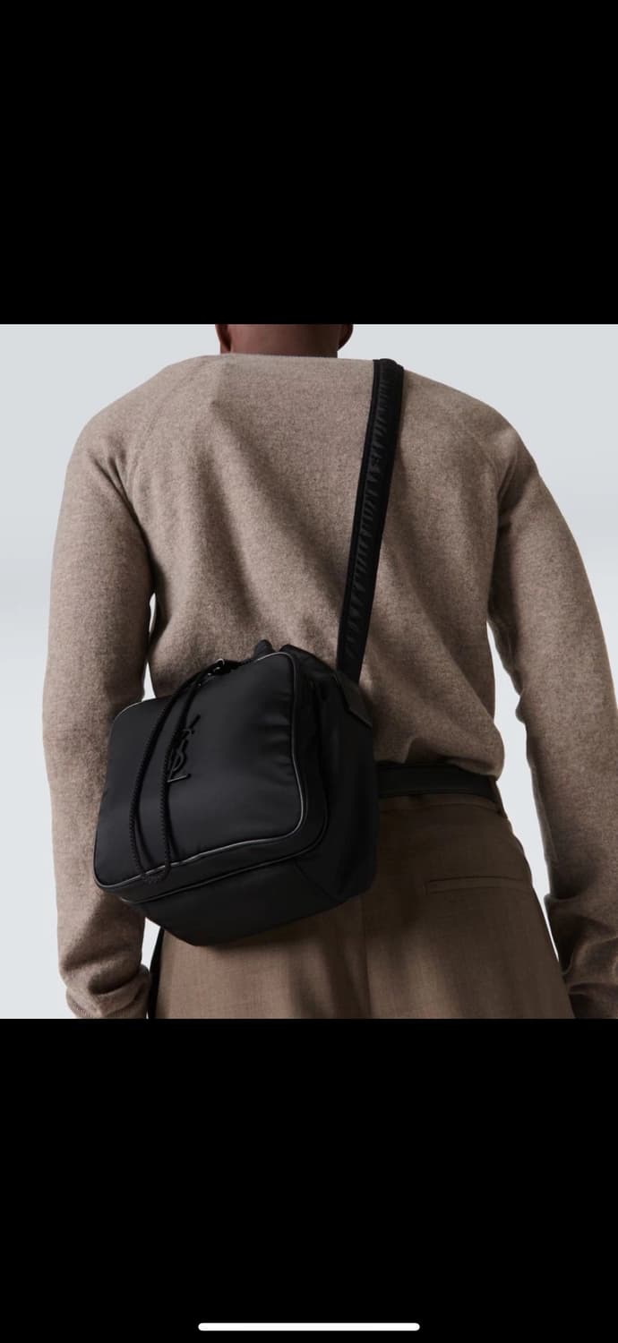 생로랑 니키 카메라백 상품이미지5