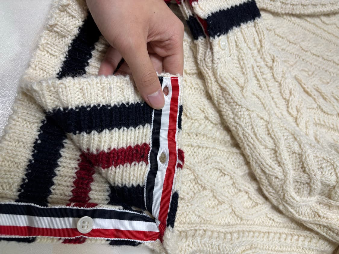 톰브라운 터틀넥 니트 3사이즈 상품이미지5