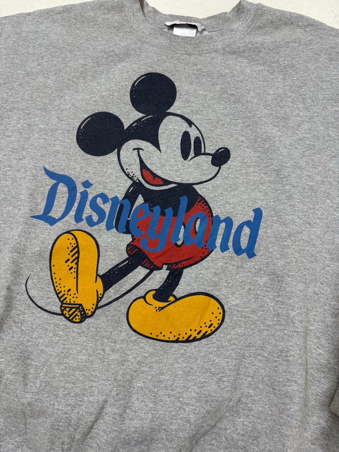 90-00's Disney Mickey   Sweatshirt. 상품이미지2