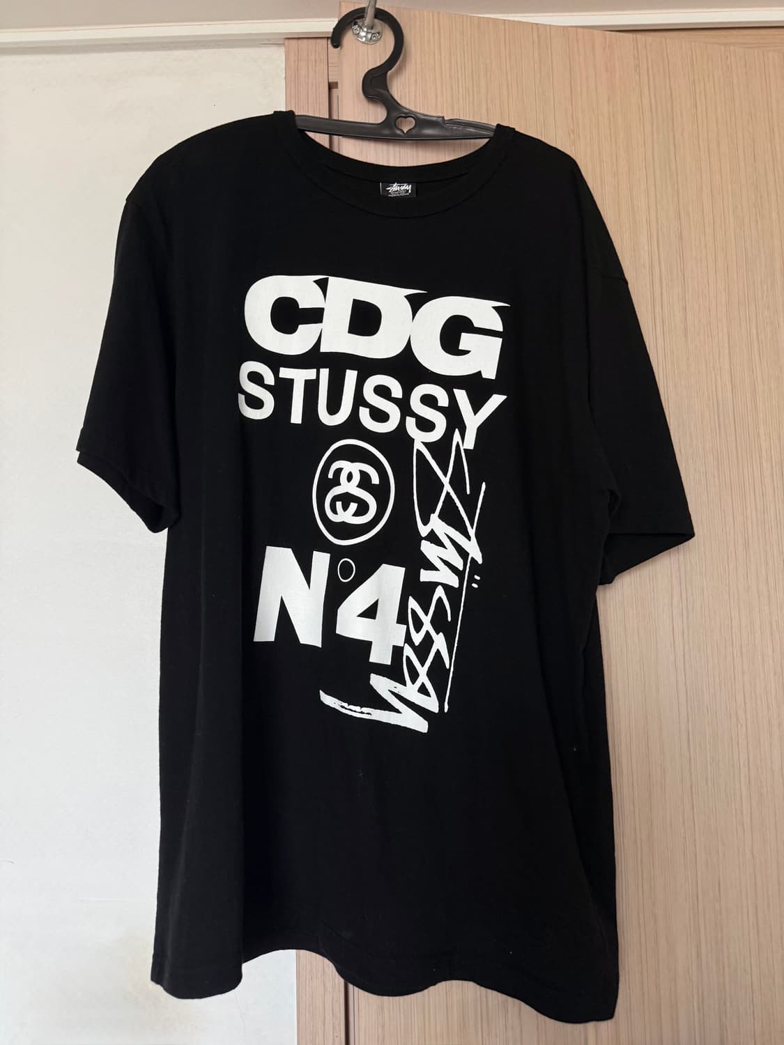 CDG x 스투시 티셔츠 블랙 상품이미지1