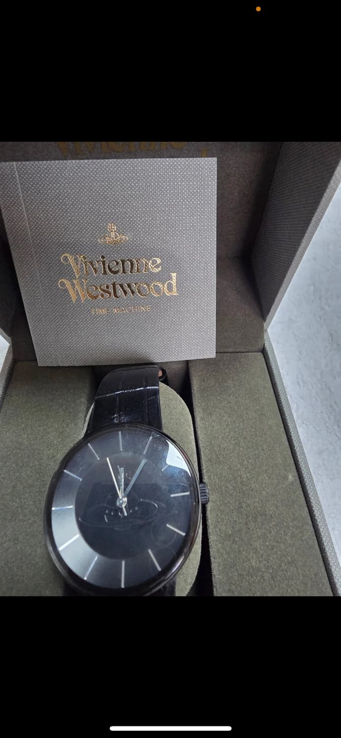 비비안웨스트 우드 블랙 가죽 시계 풀박스 상품이미지5