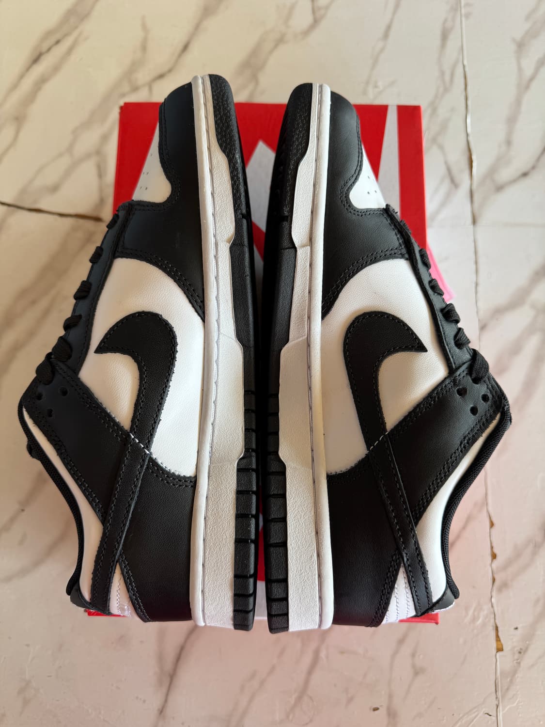 나이키 덩크 로우 레트로 블랙(범고래) 265 팝니다 상품이미지3