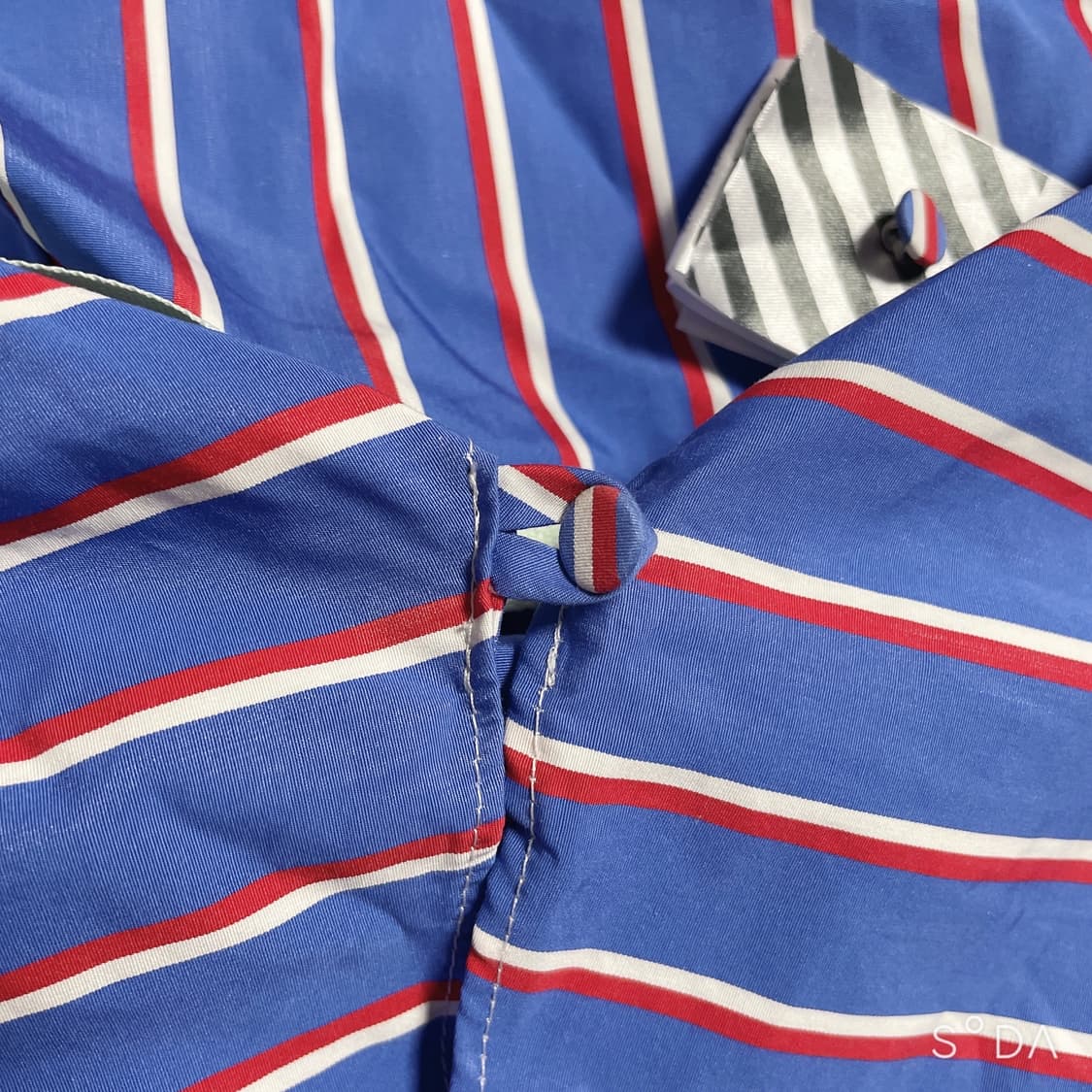 오프화이트 스트라이프 트임 원피스 42 상품이미지3