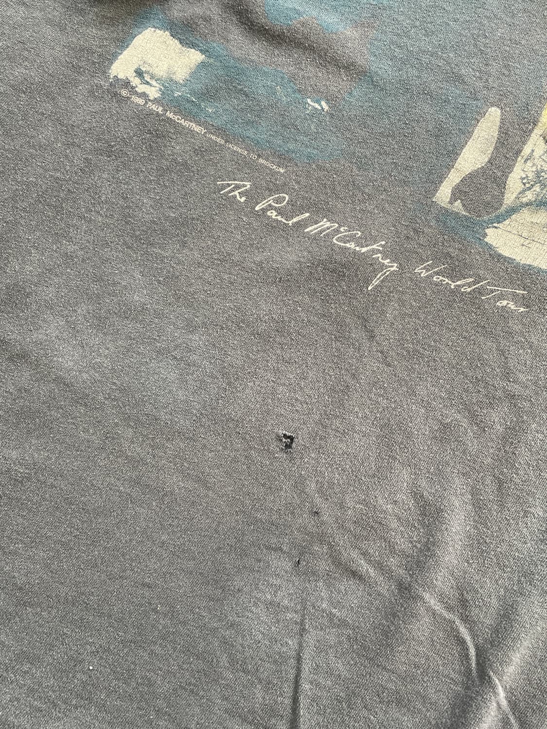 80s Paul McCartney Official Tour Fade T 상품이미지6