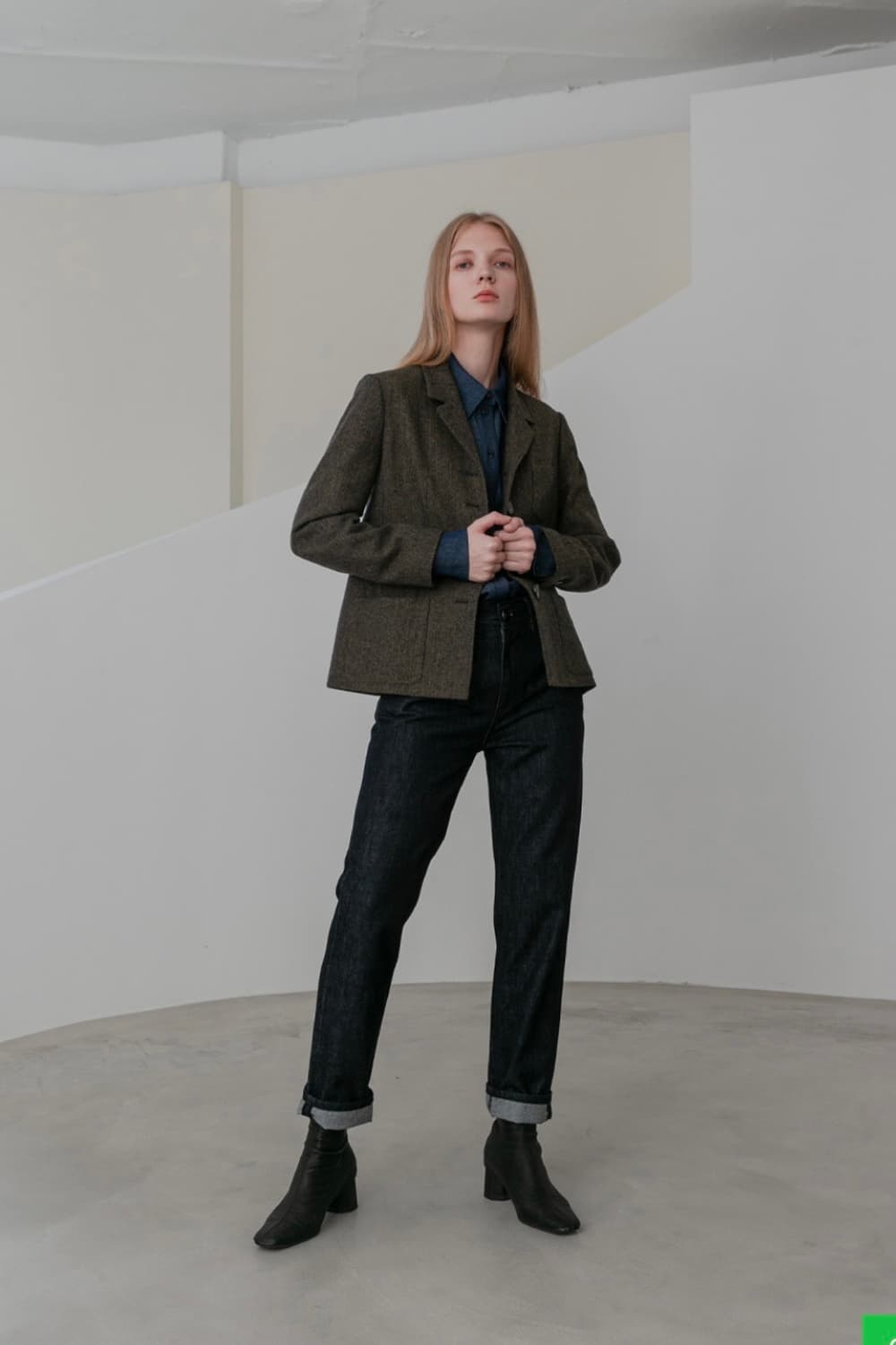 콜라보토리 클래식 브라운 헤링본 울 블렌디드 싱글 자켓 임수정 착용 상품이미지5