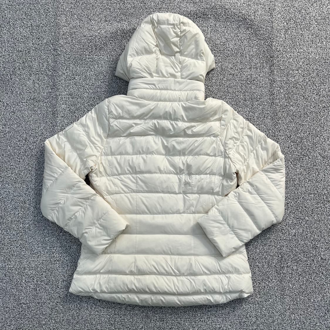 L 다이나핏 여성 덕다운 경량 패딩 0320M 상품이미지4