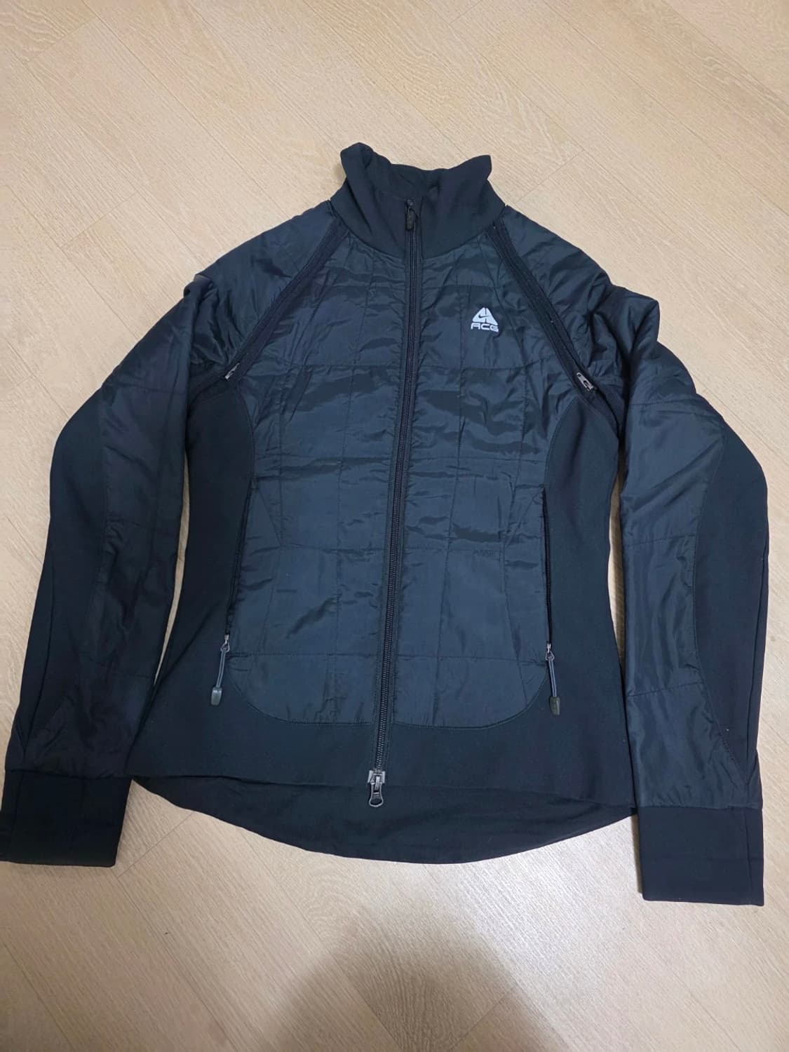 나이키 ACG 여성 경량패딩 자켓 블랙 XS 상품이미지1