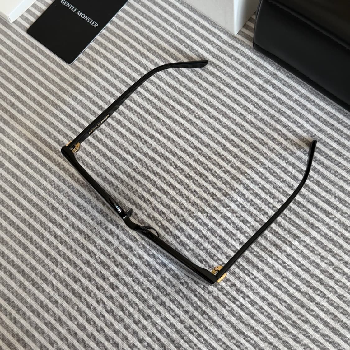 젠틀몬스터 뉴 허 01 풀박스 상품이미지5