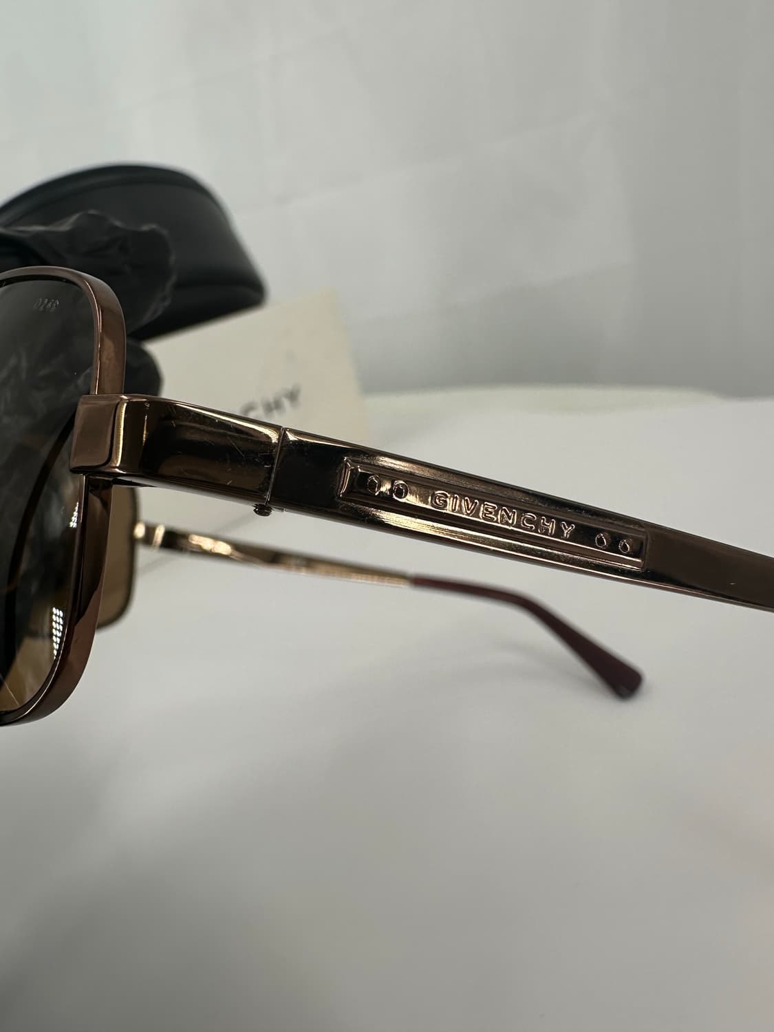 [새상품 무료배송] 정품 지방시 Made in Italy 선글라스 상품이미지3