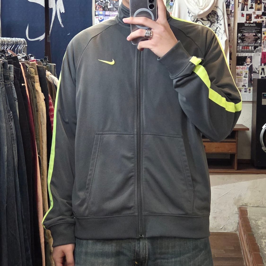 나이키 네온 로고 져지 트랙탑 상품이미지2