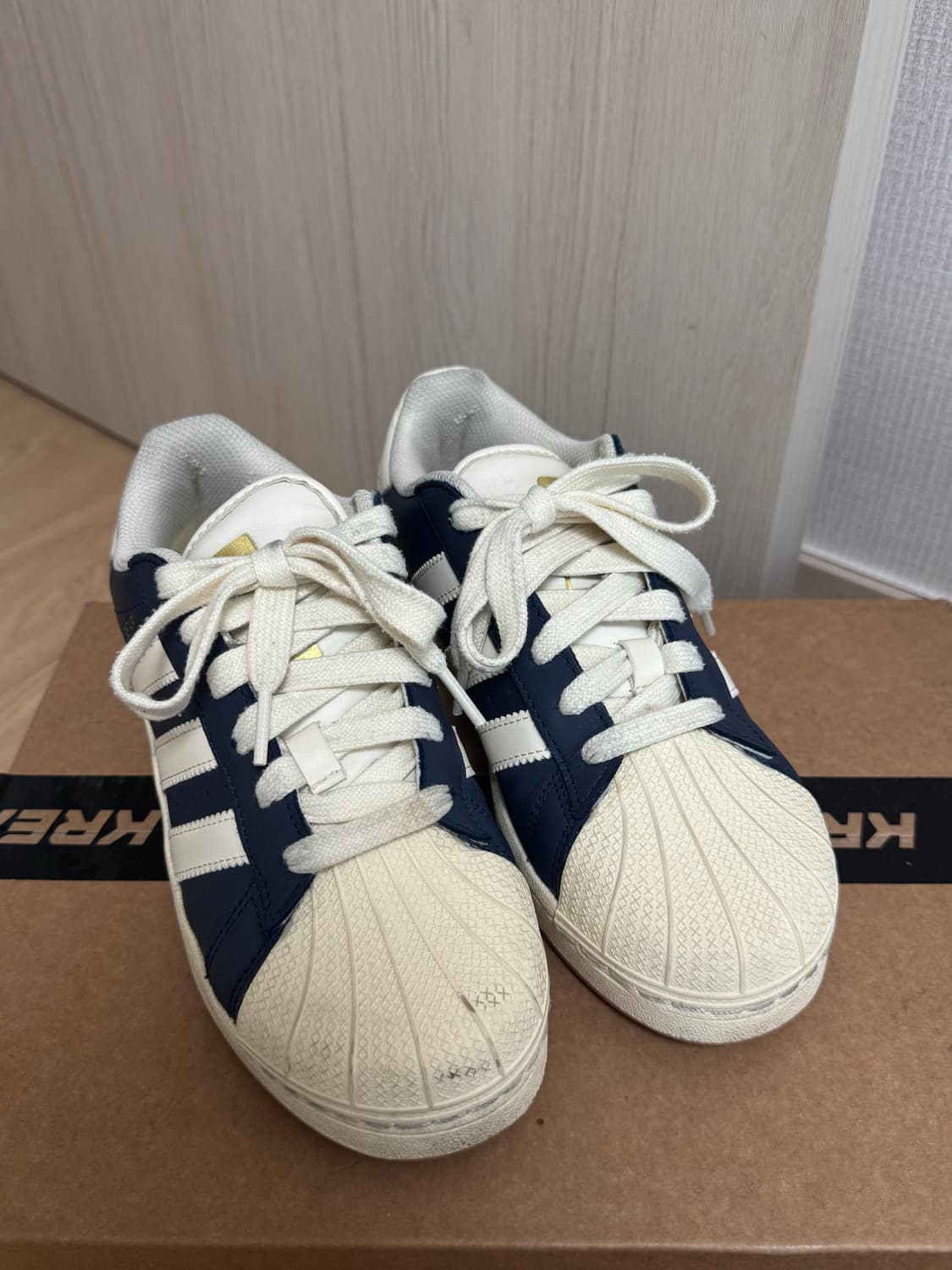 아디다스 슈퍼스타 인디고 크림화이트 상품이미지1