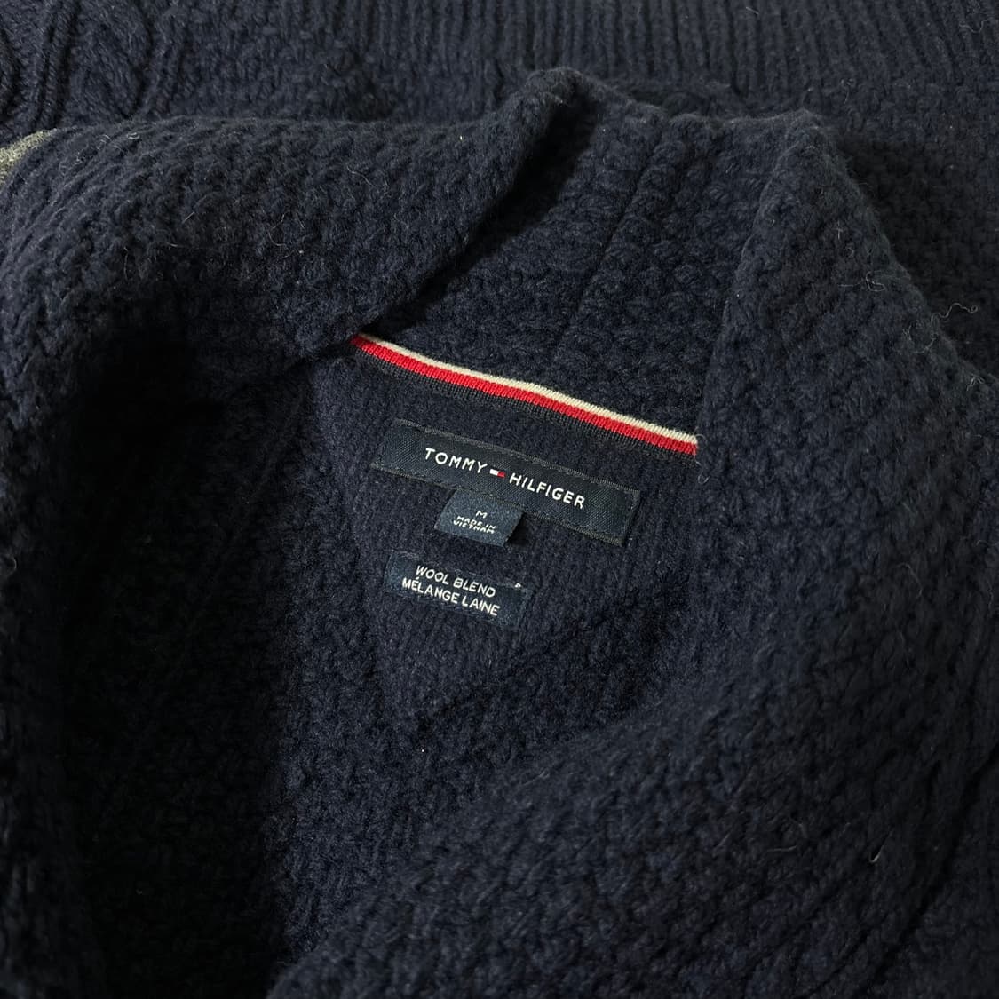 M 타미힐피거 네이비 삼색 꽈배기 가디건 상품이미지4