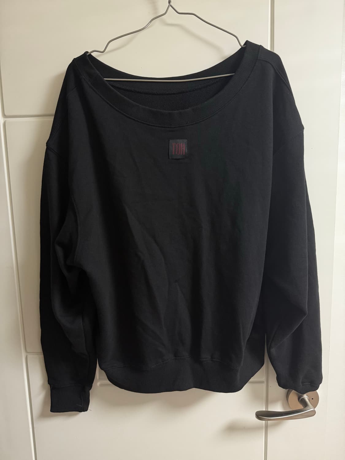 Toh 오프숄더 맨투맨 상품이미지2