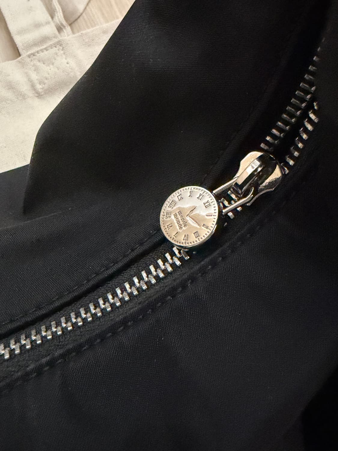 몽드몽드 Clock nylon tote bag Black 상품이미지3