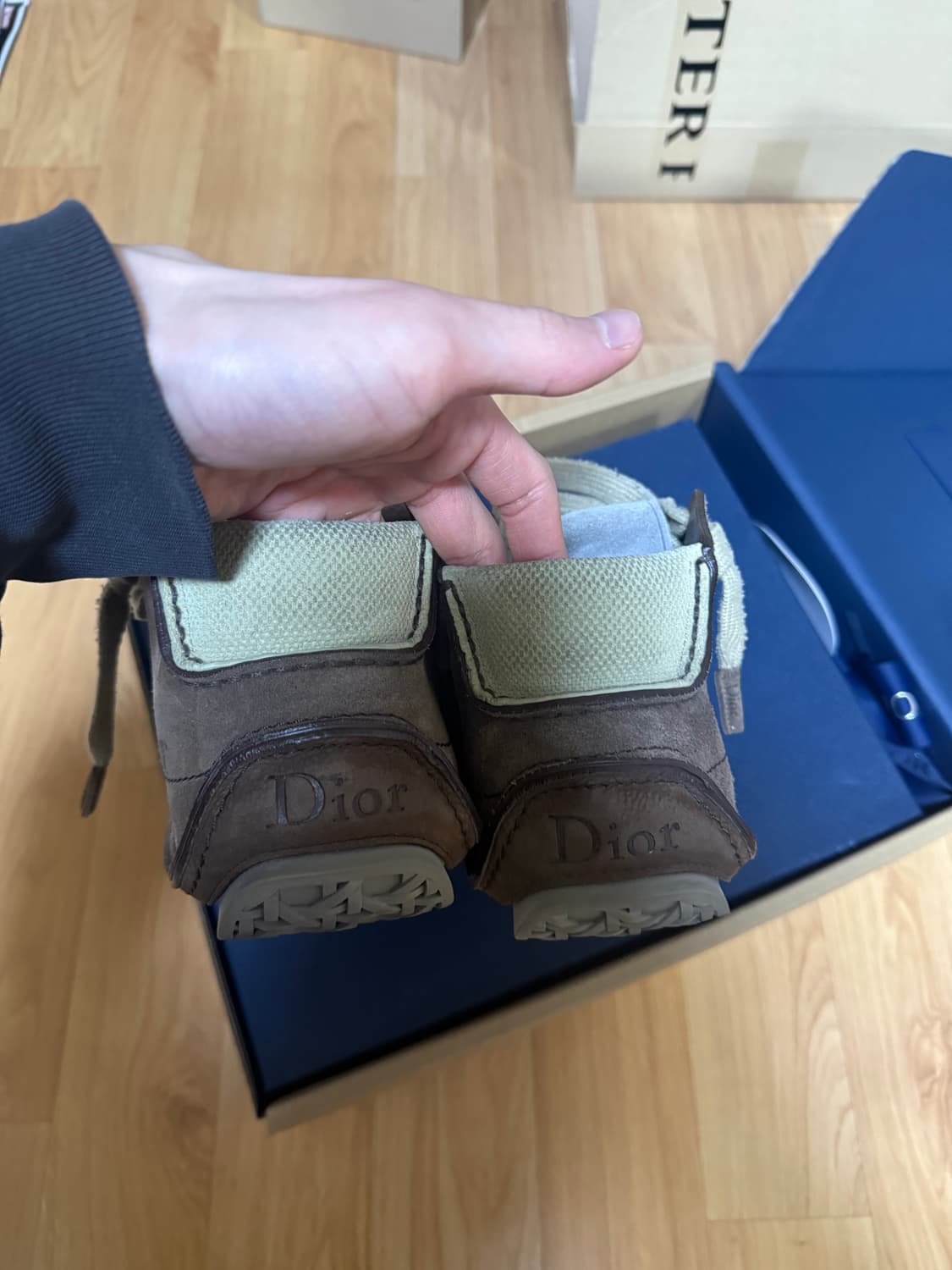 [44]디올 로디 레이스업 부츠 브라운 상품이미지3